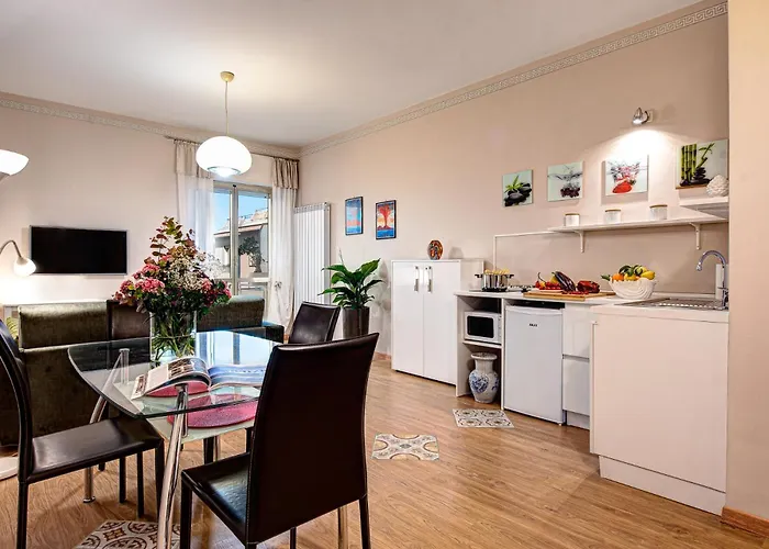 Apartment La Piazzetta *